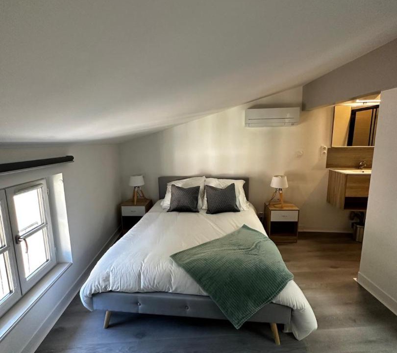 Photo of Bedroom in Foix