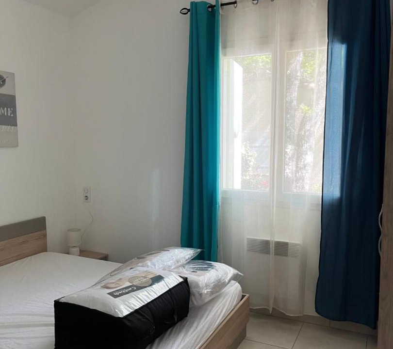 Photo of Bedroom in Valaurie