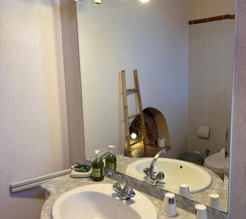 Photo of Bathroom in Beaune-la-Rolande