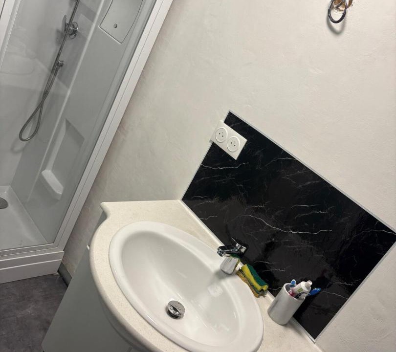 Photo of Bathroom in Graulhet