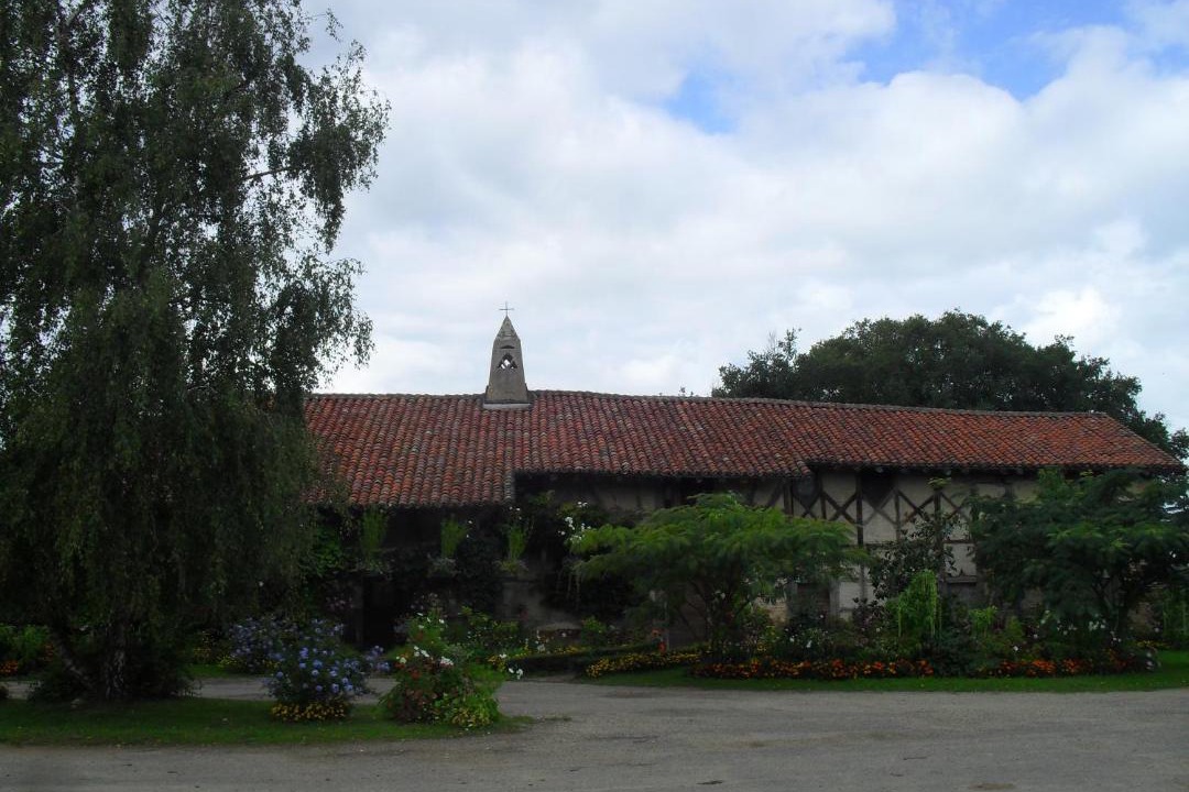 Photo of Buildings in Vescours