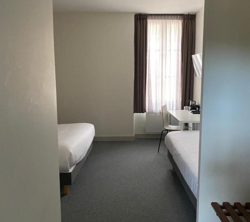 Photo of Bedroom in Saint-Fargeau