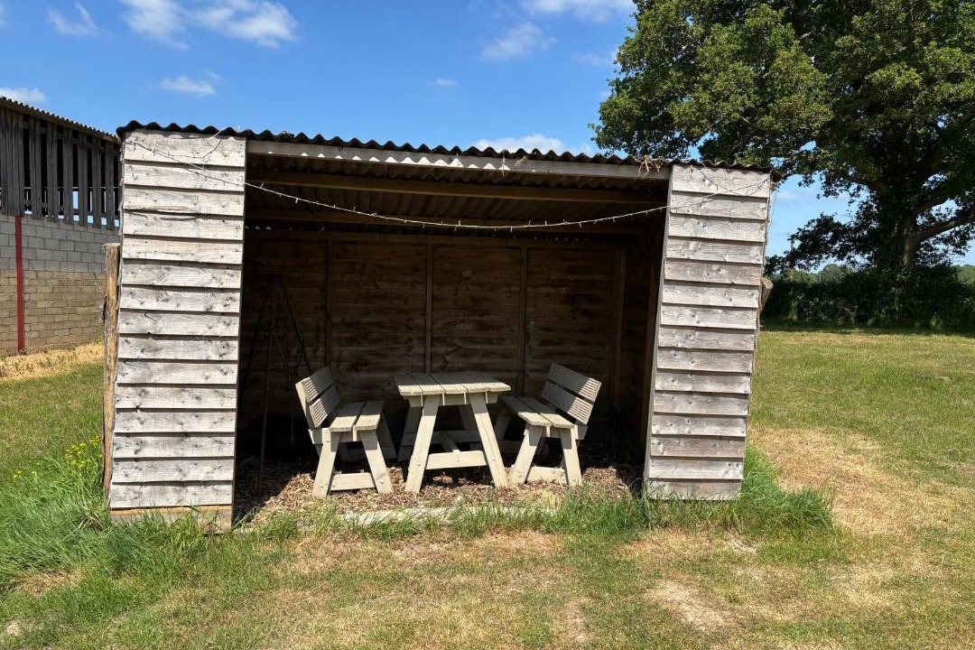 Photo of Others in Lickfold