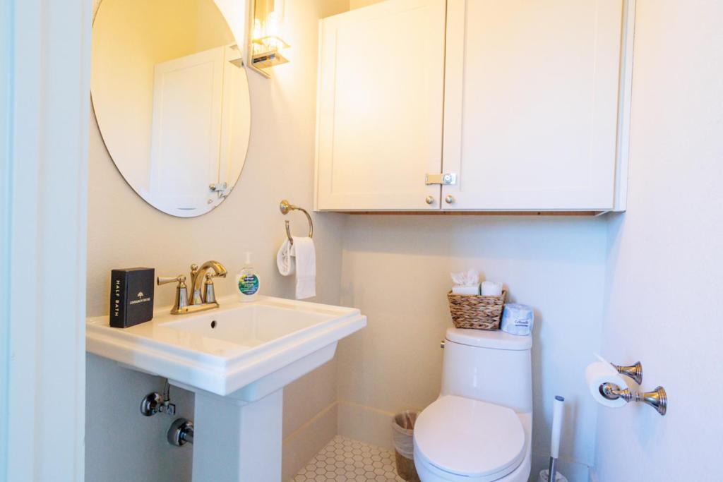 Photo of Bathroom in Cinnamon Shore
