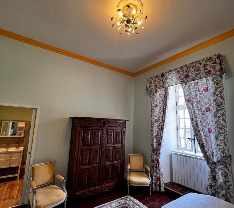 Photo of Others in Rousson