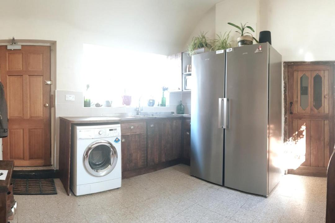 Photo of Kitchen in Tibshelf