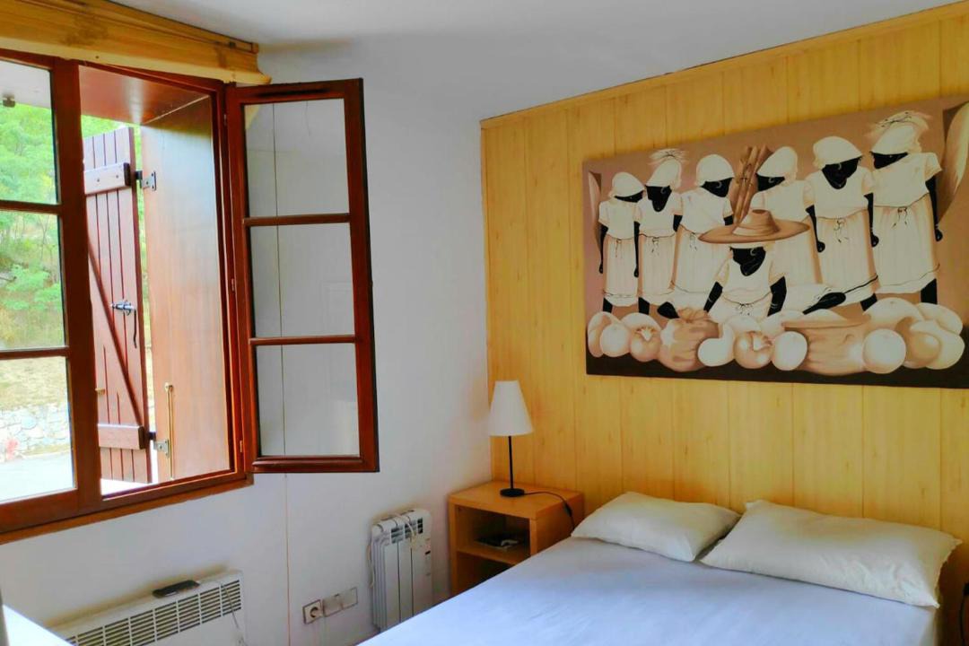 Photo of Bedroom in Enveitg