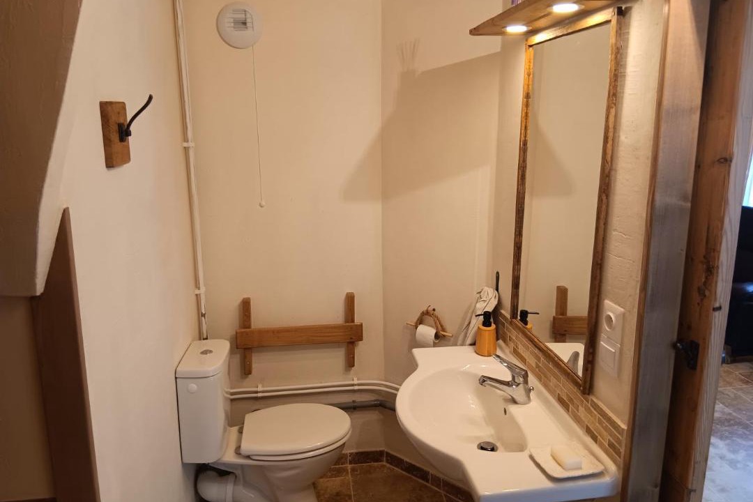 Photo of Bathroom in Saint-Hymer
