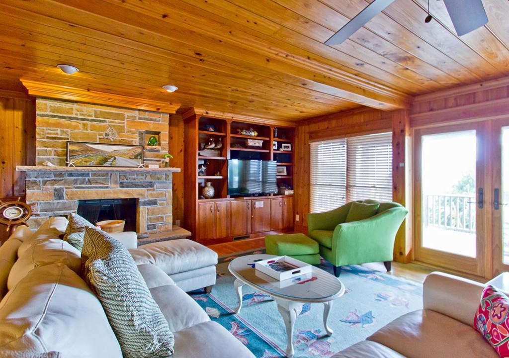 Photo of Livingroom in Tybee Island