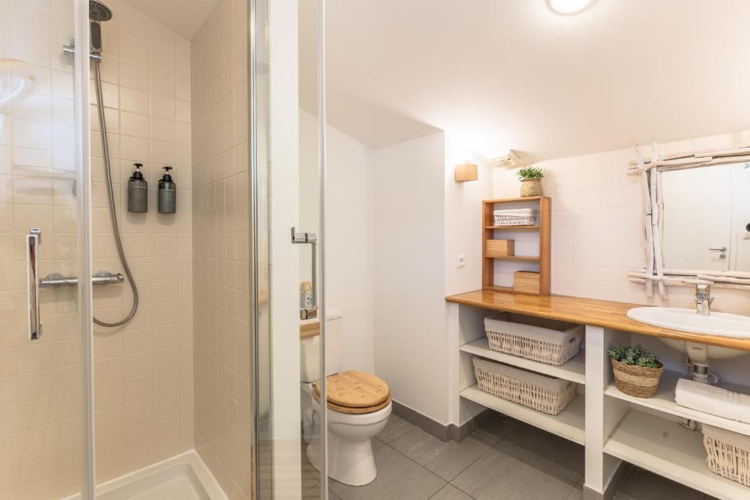 Photo of Bathroom in Begles