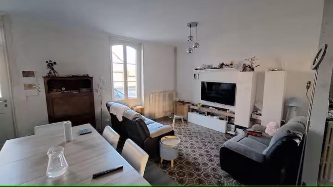 Photo of Others in Fresnay-sur-Sarthe