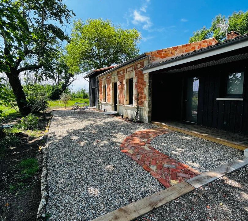 Photo of Others in Sainte-Helene