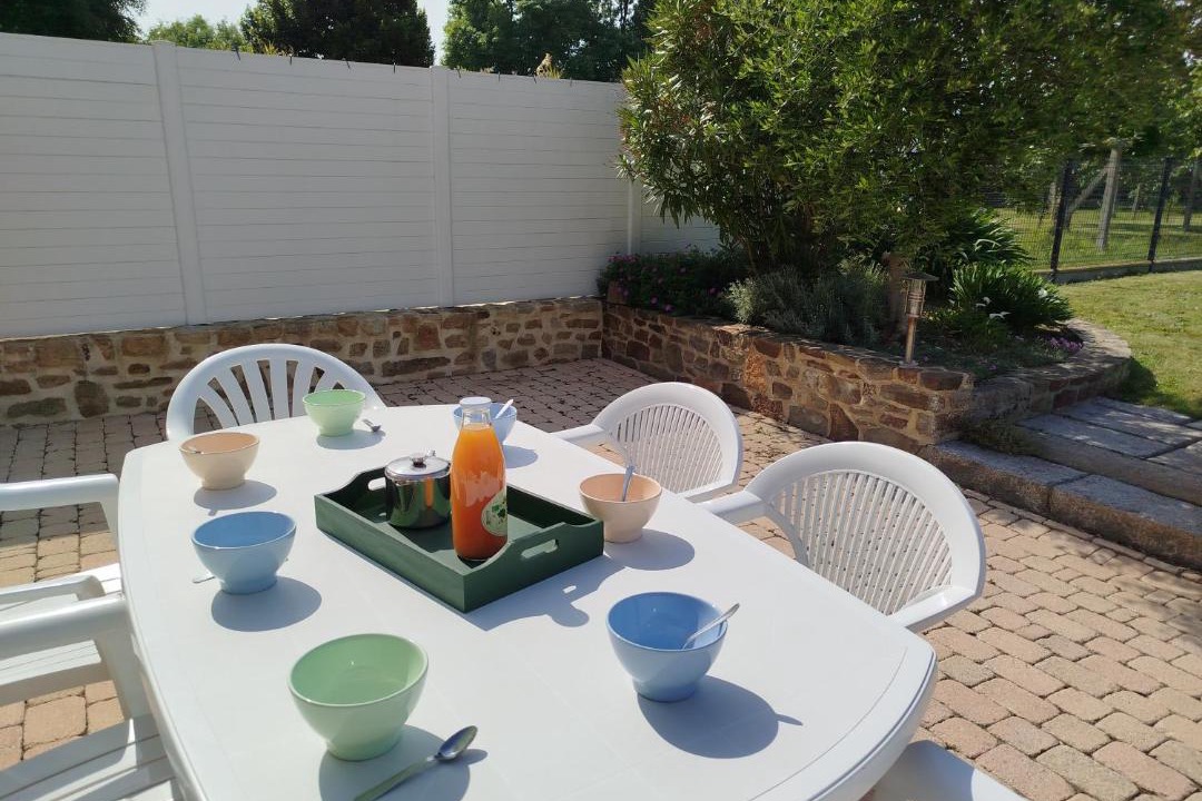 Photo of Others in Dragey-Ronthon