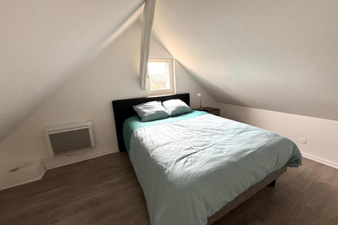 Photo of Bedroom in Villeneuve-sur-Yonne