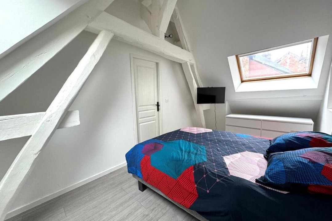 Photo of Bedroom in Villeneuve-sur-Yonne