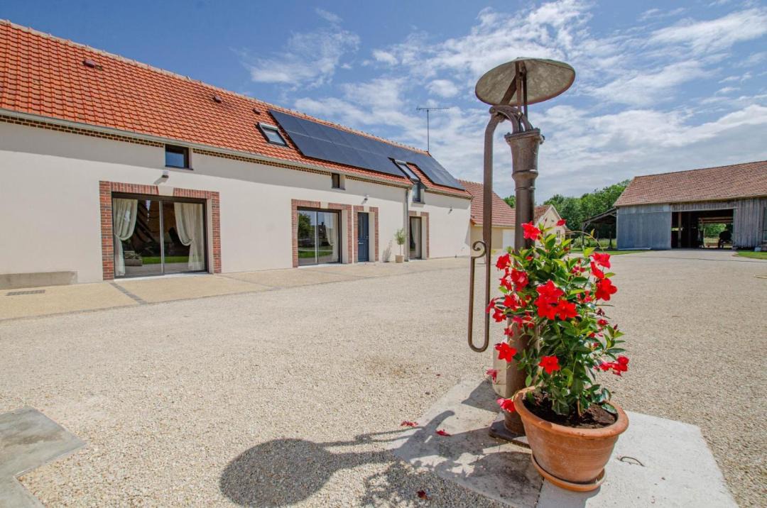 Photo of Others in Pouan-les-Vallees