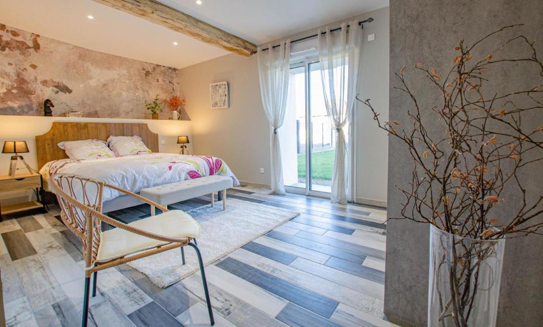 Photo of Bedroom in Pouan-les-Vallees