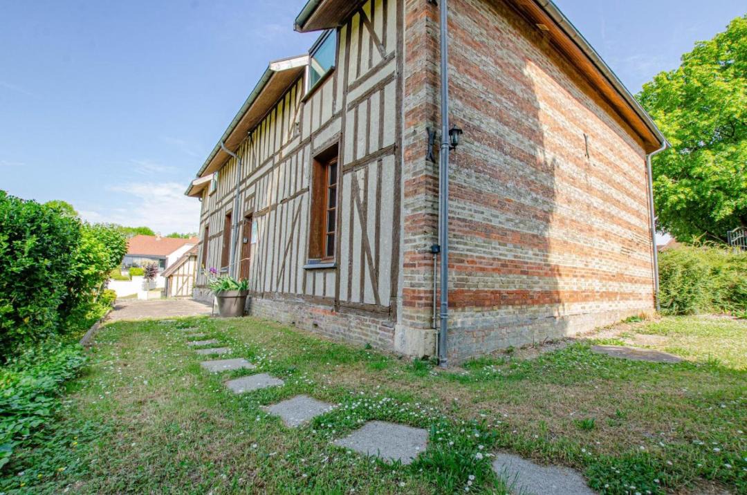 Photo of Others in Laubressel