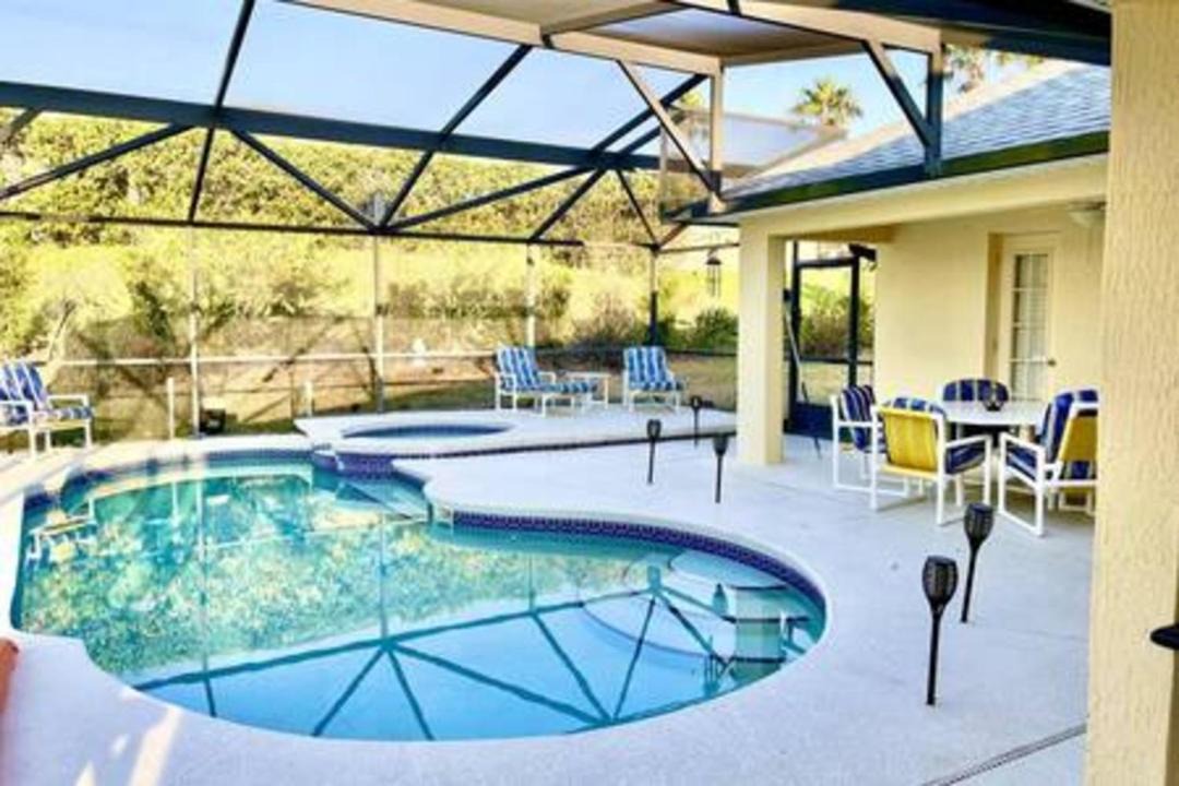 Photo of Patio Balcony in Tuscan Ridge