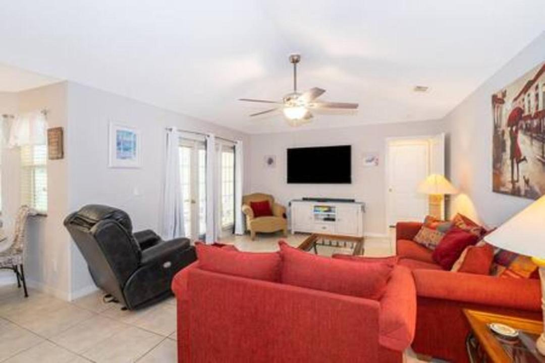 Photo of Others in Tuscan Ridge