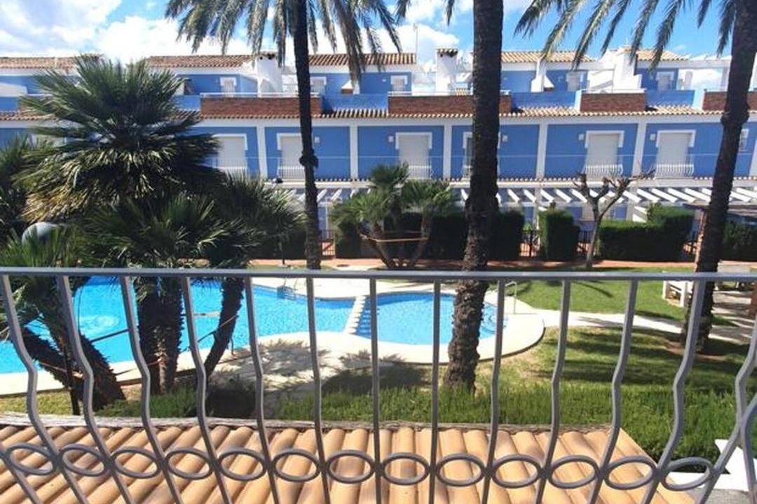 Photo of Patio Balcony in Almadrava Beach
