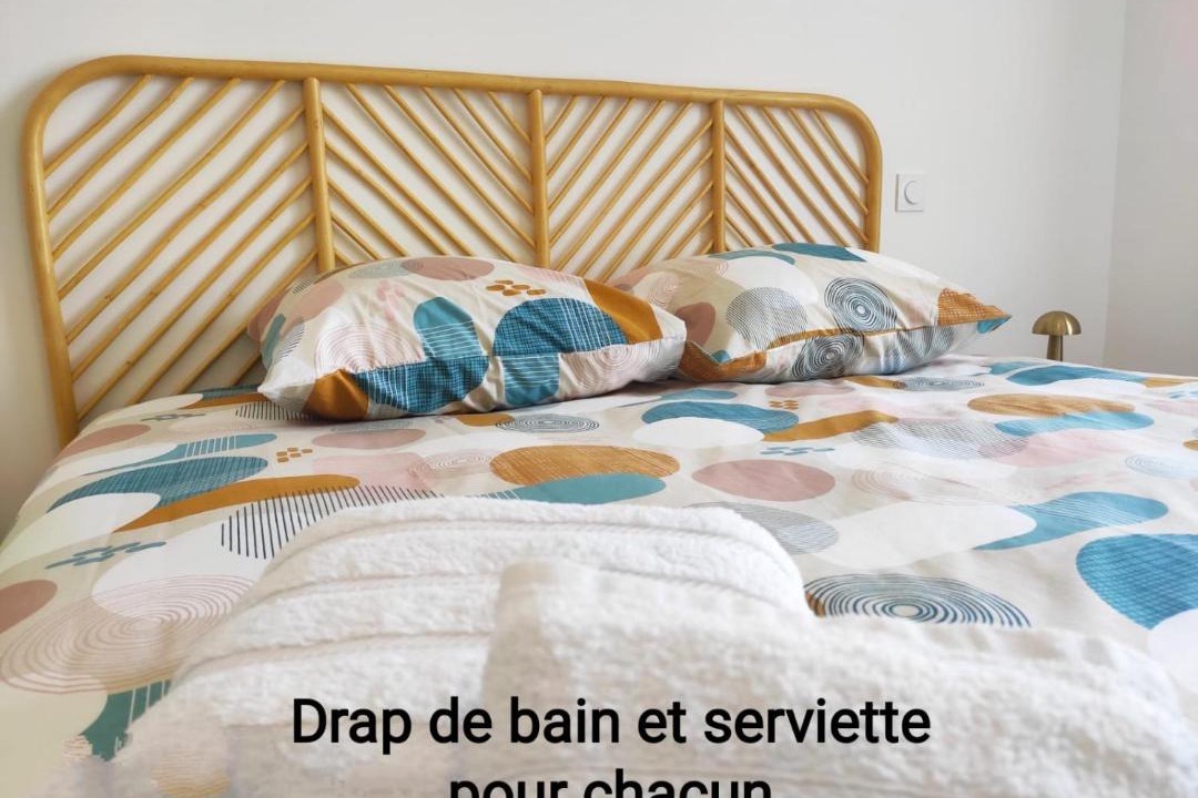 Photo of Bedroom in Saint-Aubin-du-Cormier