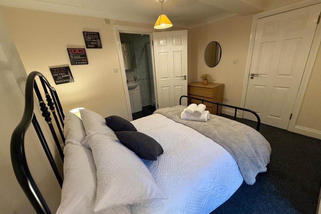 Photo of Bedroom in Redhill