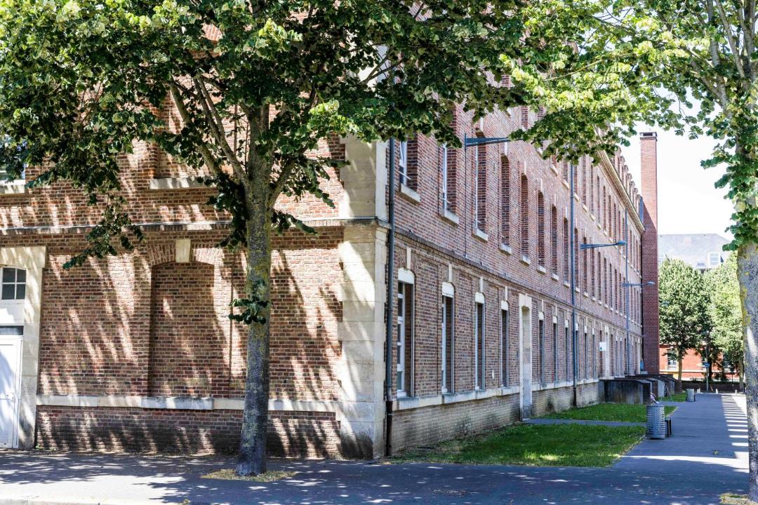 Photo of Buildings in Saint-Honore - Jeanne d'Arc