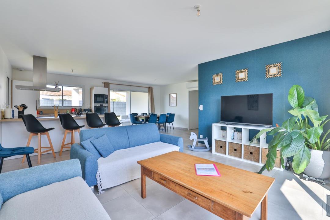 Photo of Livingroom in Chateaubernard