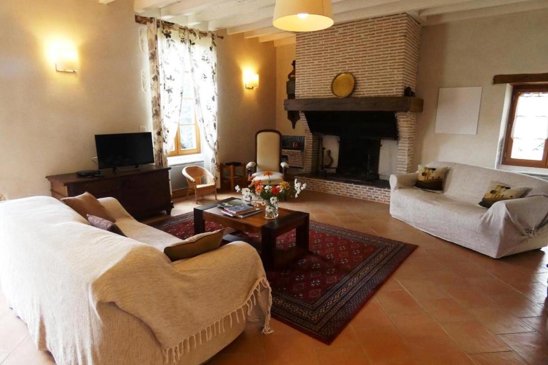 Photo of Others in Pissos