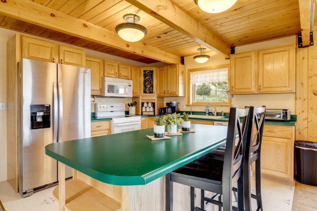 Photo of Kitchen in Lander