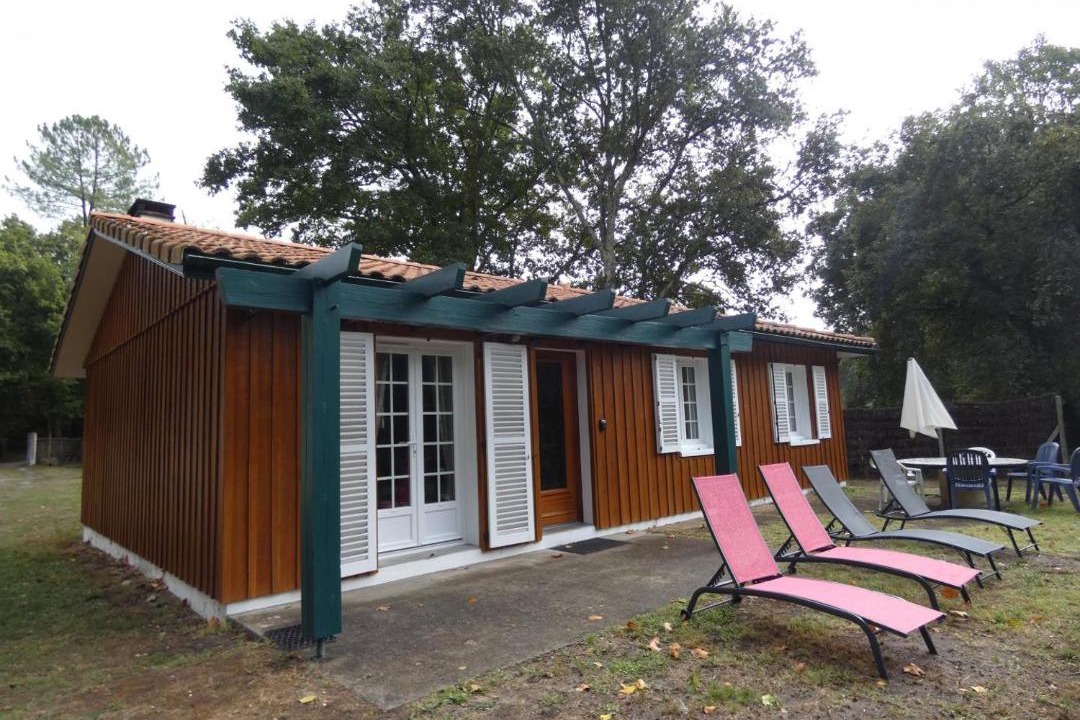 Photo of Others in Lesperon