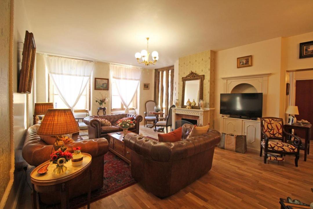 Photo of Livingroom in Saint-Leonard-de-Noblat