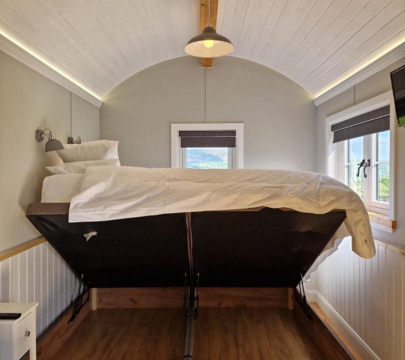 Photo of Bedroom in Llanfihangel Tal-y-llyn