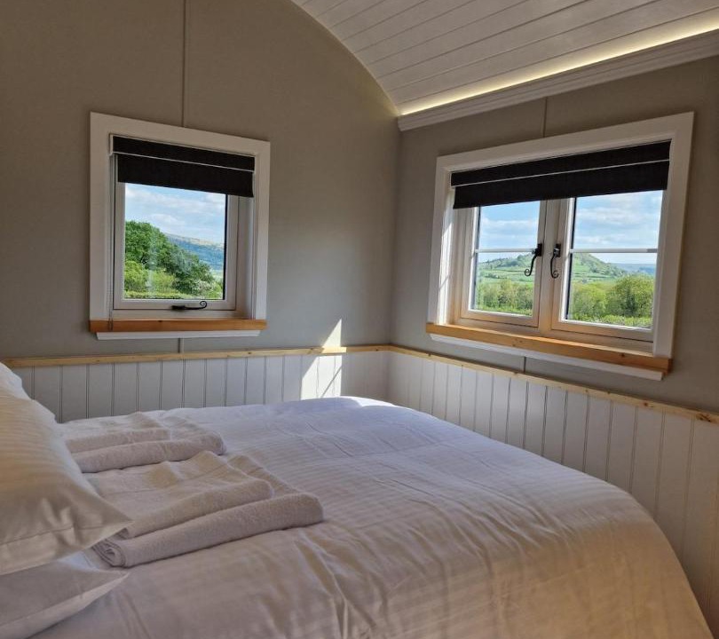 Photo of Bedroom in Llanfihangel Tal-y-llyn