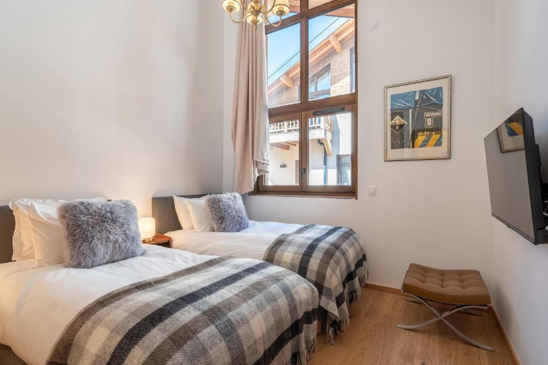 Photo of Others in Eclose-Est