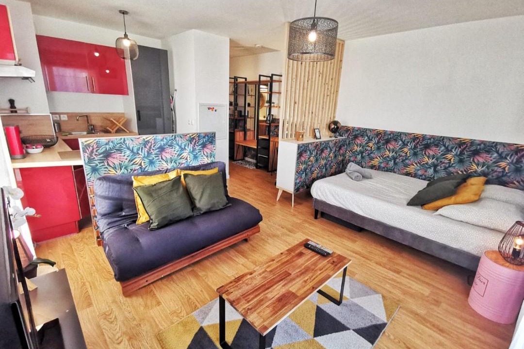 Photo of Others in Pomponne