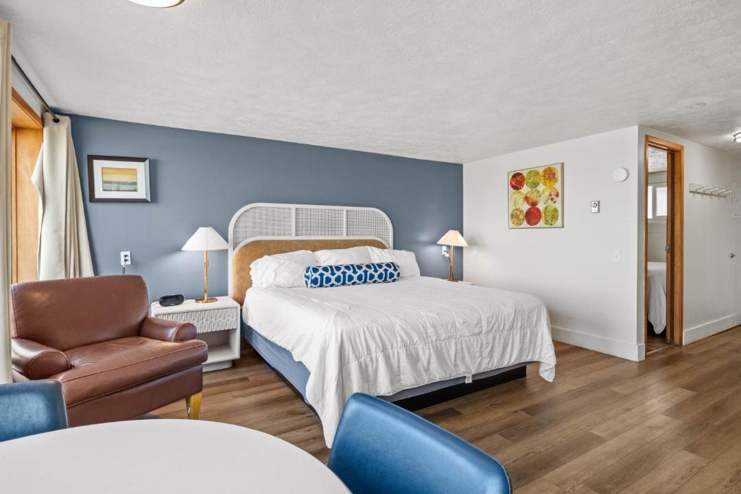 Photo of Others in Lincoln City