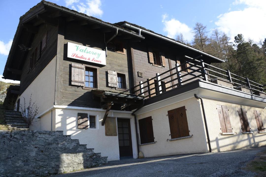 Photo of Others in Bourg-Saint-Pierre