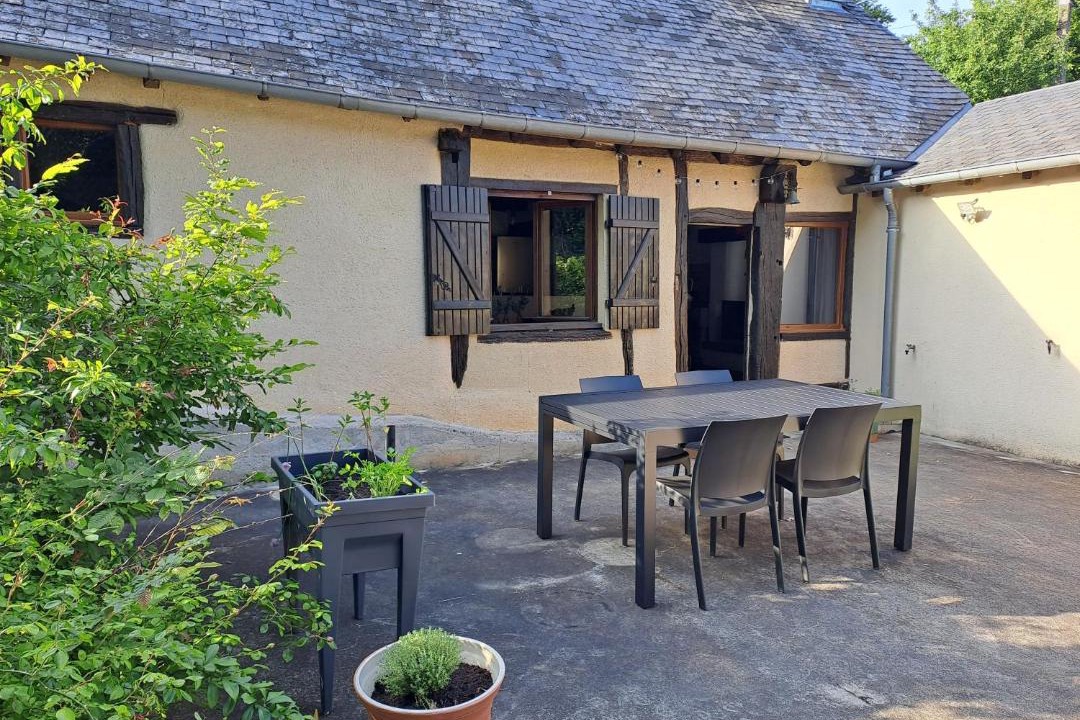 Photo of Others in Oizon