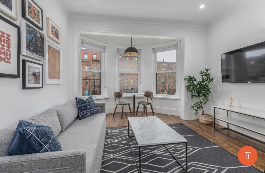 Photo of Others in Back Bay West