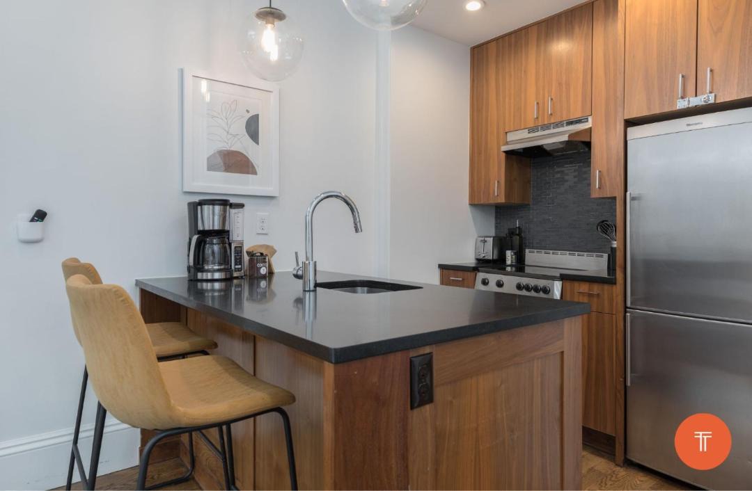 Photo of Others in Back Bay West