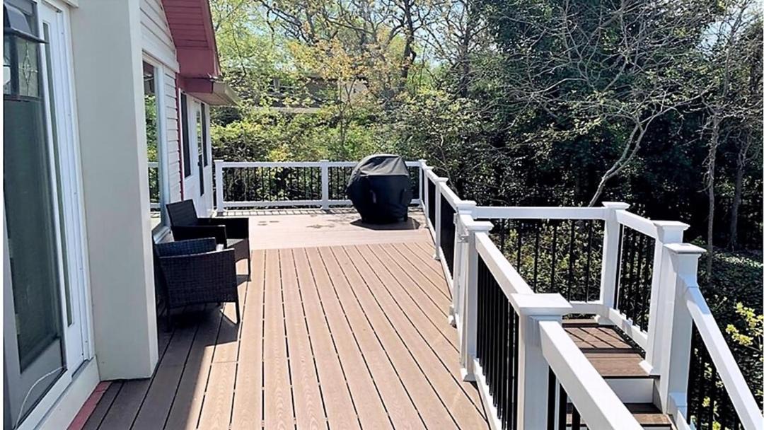 Photo of Patio Balcony in Cape May Point