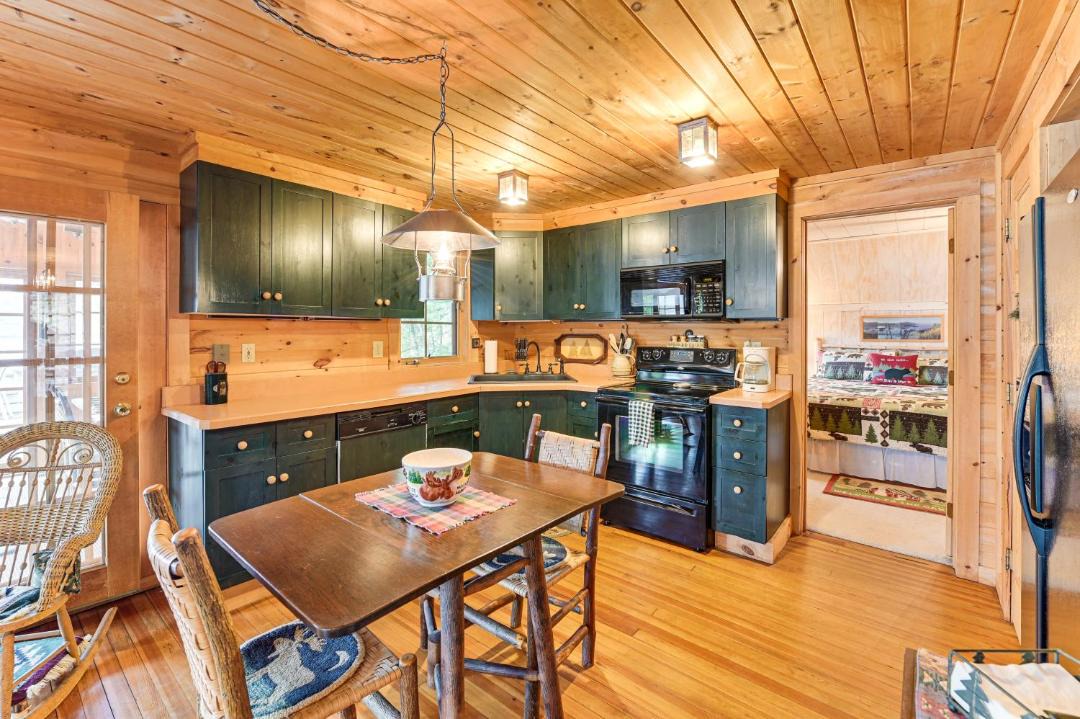 Photo of Kitchen in Huletts Landing