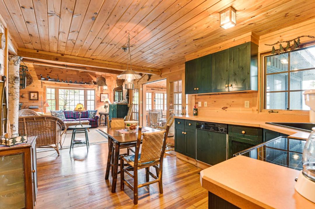 Photo of Kitchen in Huletts Landing