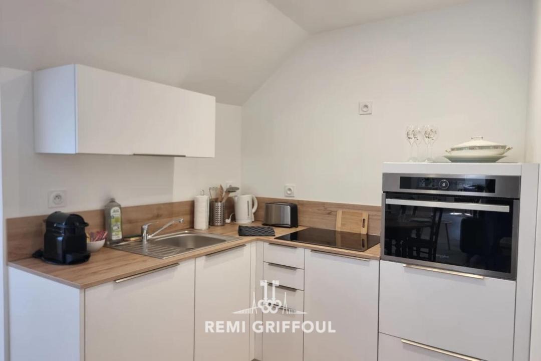 Photo of Kitchen in Enclos