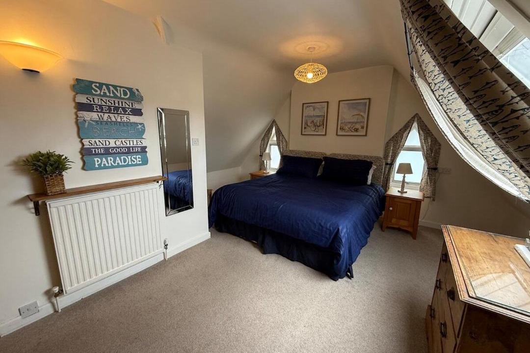 Photo of Bedroom in West Cliff