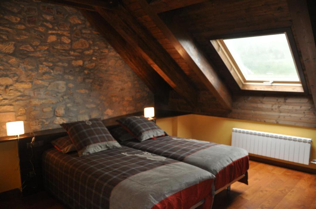 Photo of Bedroom in Castanesa