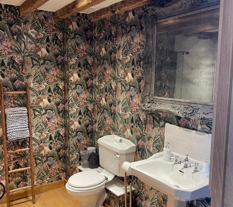 Photo of Others in Bilting