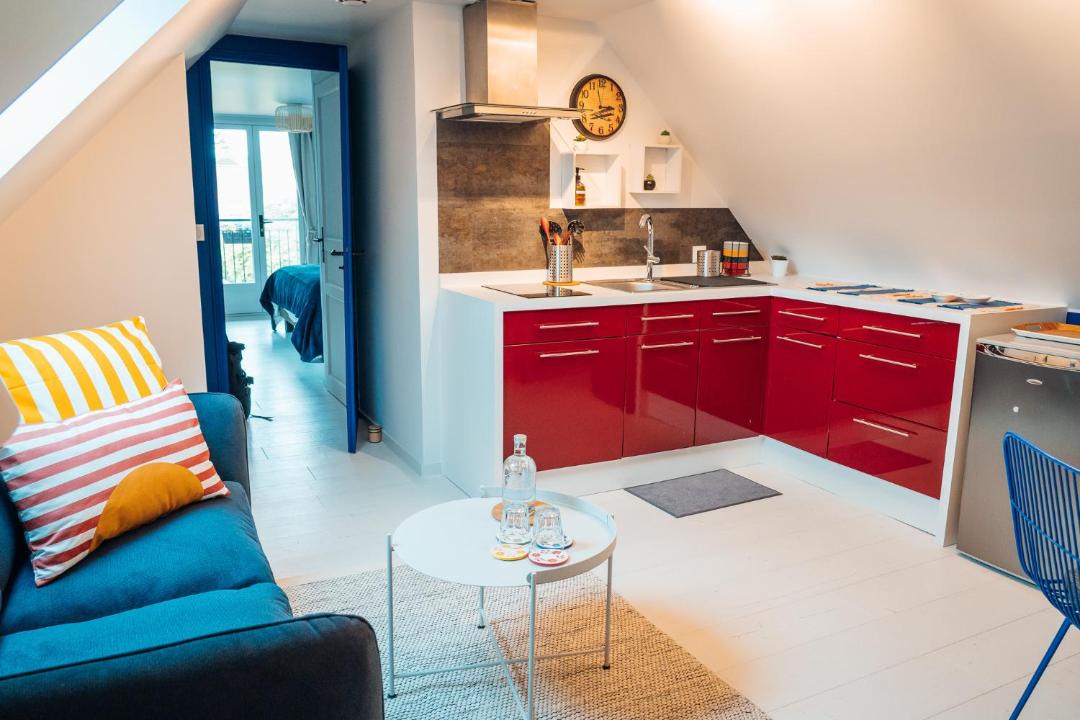 Photo of Others in Coulomby